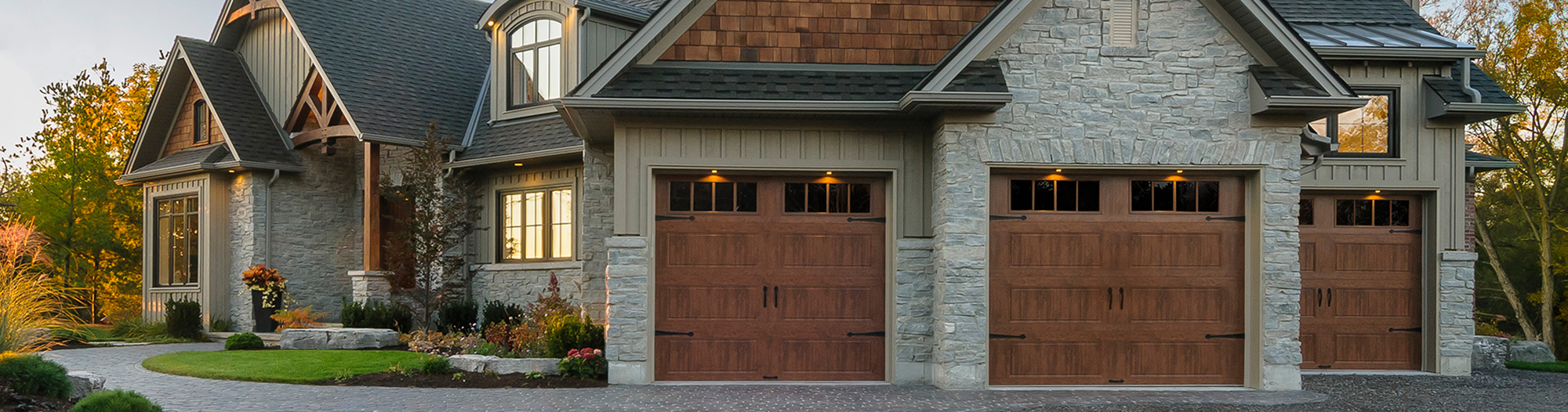 5 Fast Garage Door Area Updates Instantly Unlock Curb Appeal