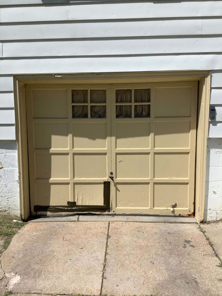 Repair vs Replace: Broken Garage Door Panel Advice