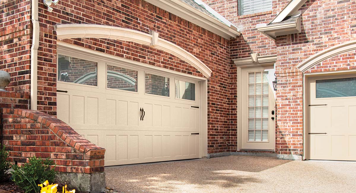 w-rd-model-8310-riverton-panel-almond-finish-plain-wind-sqr